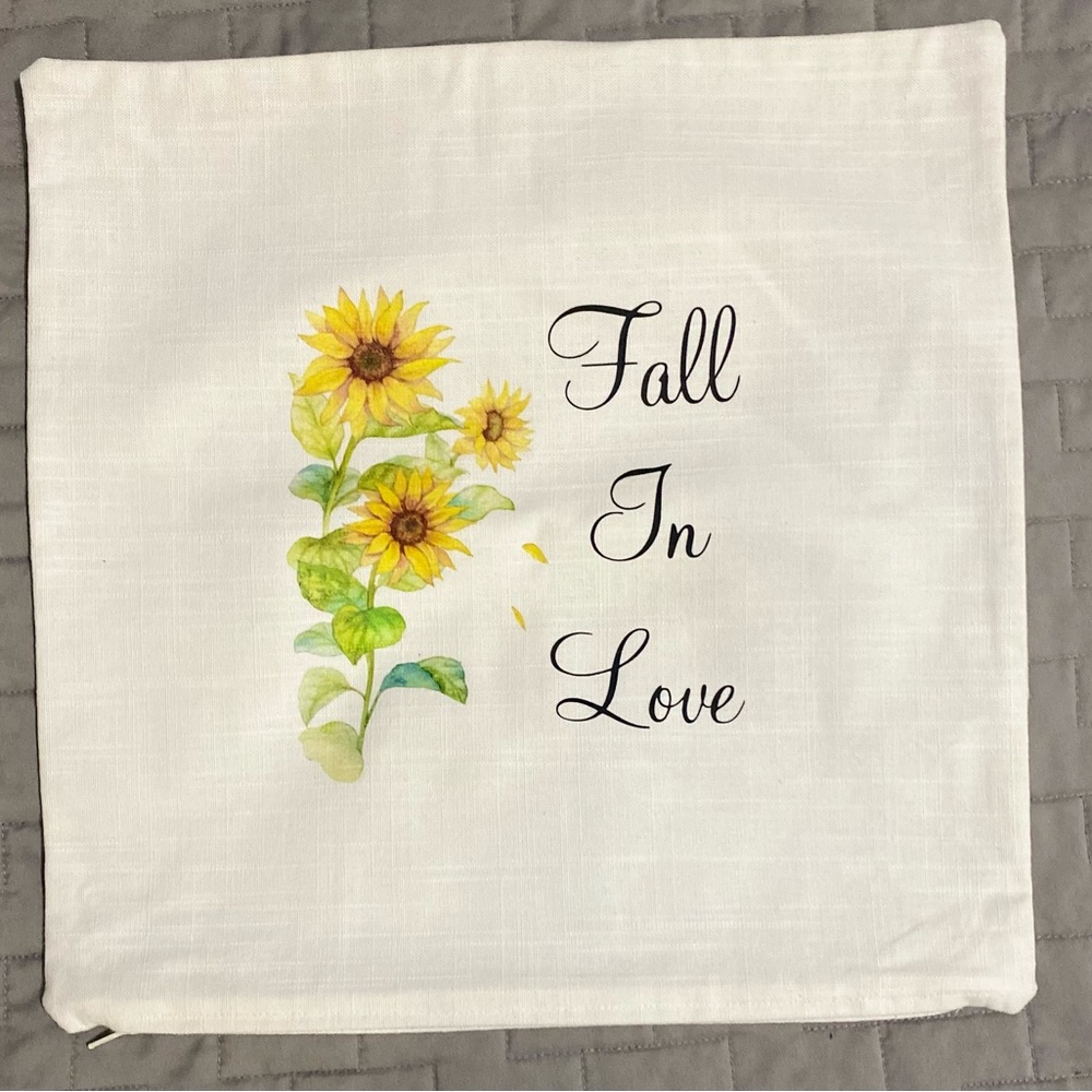 NWOT Fall in Love Flower Pillow Case Cover 14”x14”